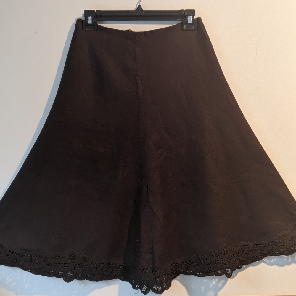Banana Republic linen Skirt with Lace hem